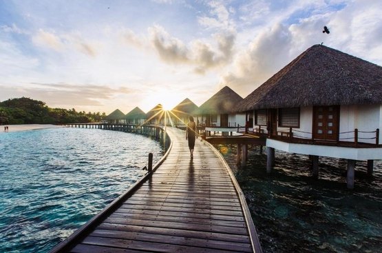 Мальдіви Adaaran Prestige Water Villas