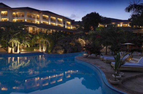  Diani Reef Beach Resort & Spa