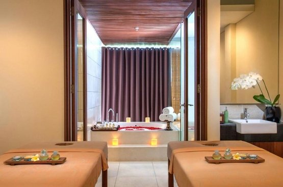  Courtyard by Marriott Bali Nusa Dua Resort