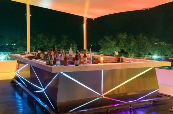 Таїланд Radisson RED Phuket Patong Beach