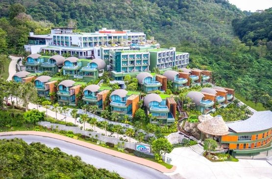 Таїланд Crest Resort & Pool Villas