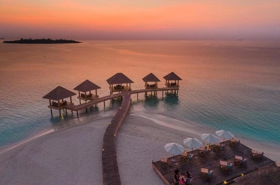Мальдіви Kudafushi Resort & Spa