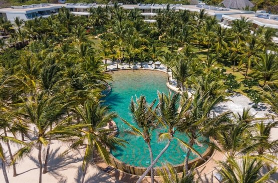  Billionaire Beachfront Apartments