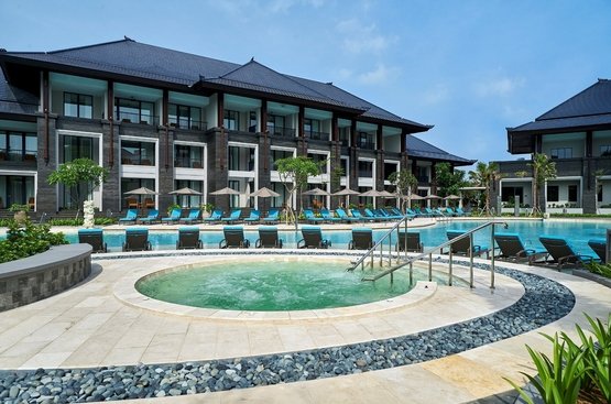  Courtyard by Marriott Bali Nusa Dua Resort