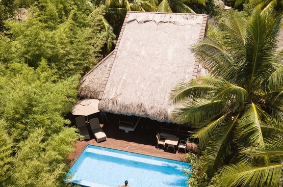Філіппіни Eskaya Beach Resort & Spa  