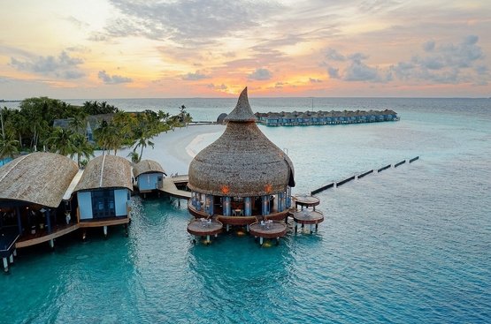 Мальдіви OUTRIGGER Maldives Maafushivaru Resort
