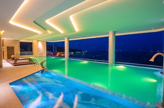 Вьетнам The Morning Glow - Handwritten Collection