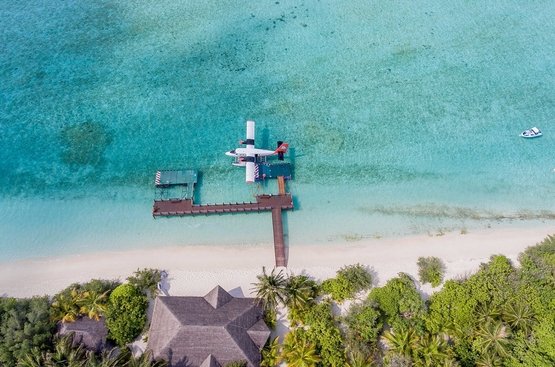 Мальдіви Palm Beach Island Resort & Spa