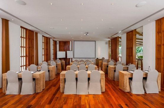 Таїланд The Surin Phuket