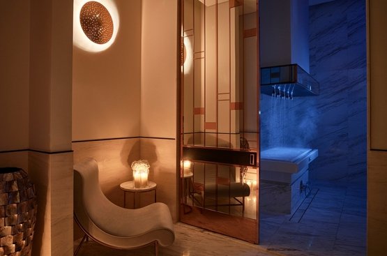 ОАЕ Waldorf Astoria Dubai International Financial Centre