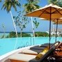 Мальдіви Centara Grand Island Resort&Spa