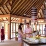 Мальдивы Vilamendhoo Island Resort & Spa